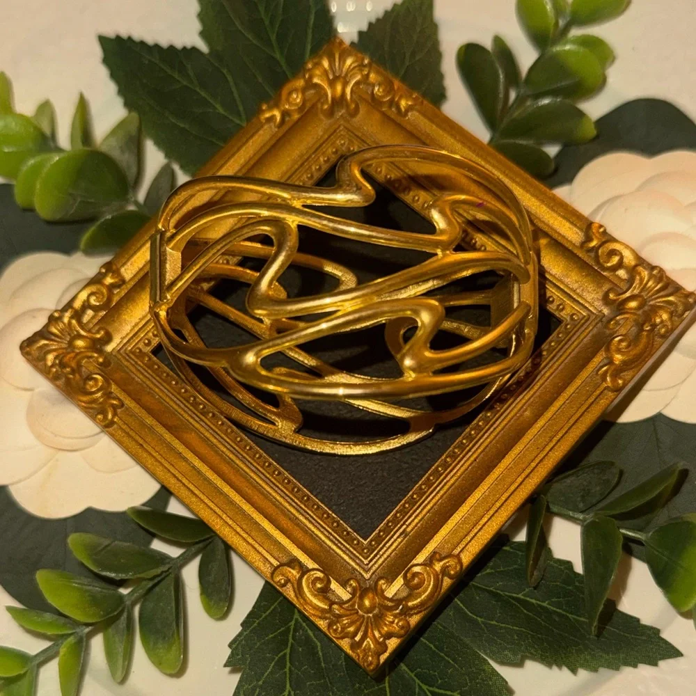 Vintage Modern Gold Tone Cuff Bracelet - Picture 16 of 16